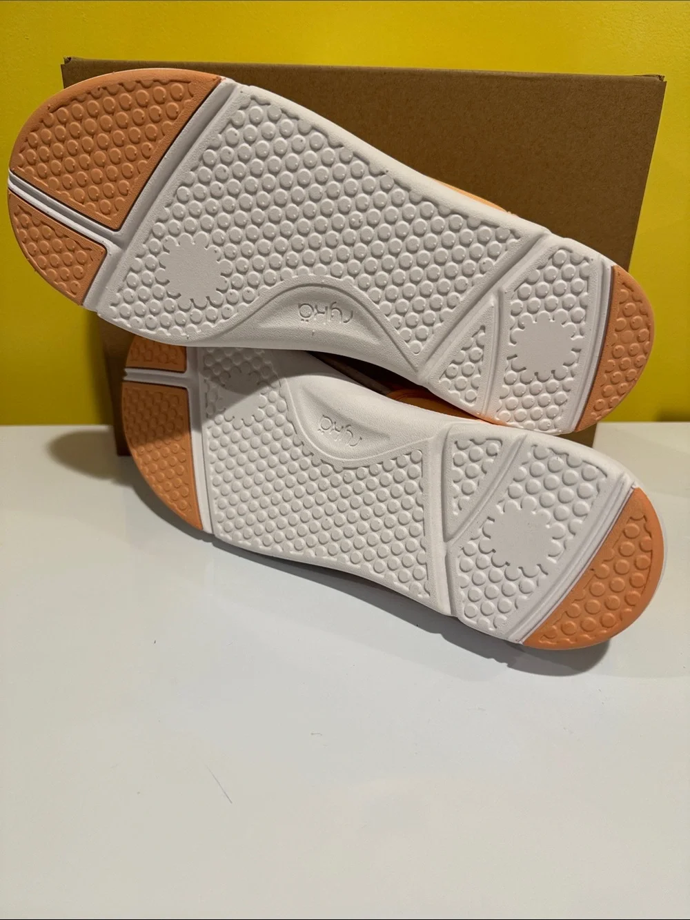 NIB Ryka strappy sandals size 11.